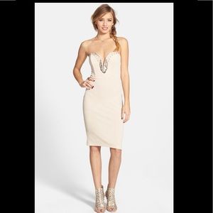 ✨NWOT✨GORGEOUS SWEETHEART STRAPLESS DRESS